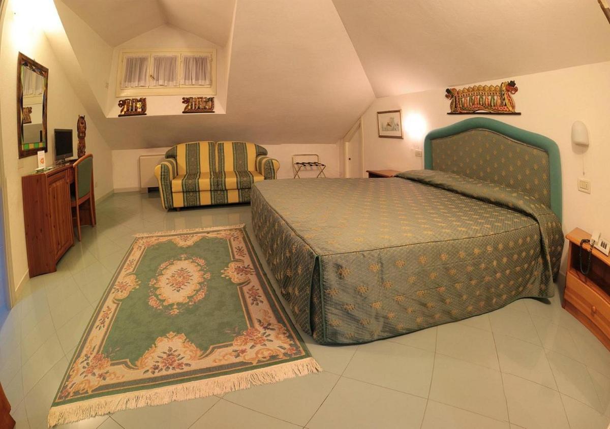 Hotel Locanda Del Passo Pomposa Exteriör bild