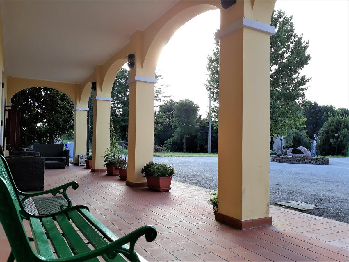 Hotel Locanda Del Passo Pomposa Exteriör bild