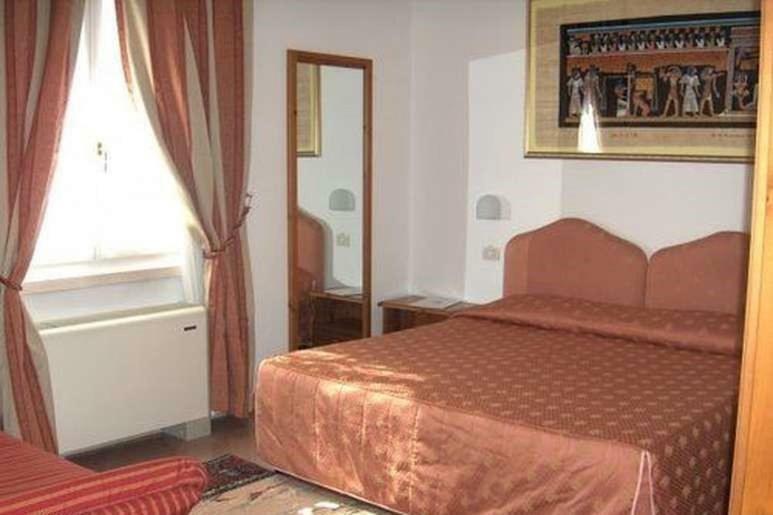 Hotel Locanda Del Passo Pomposa Exteriör bild